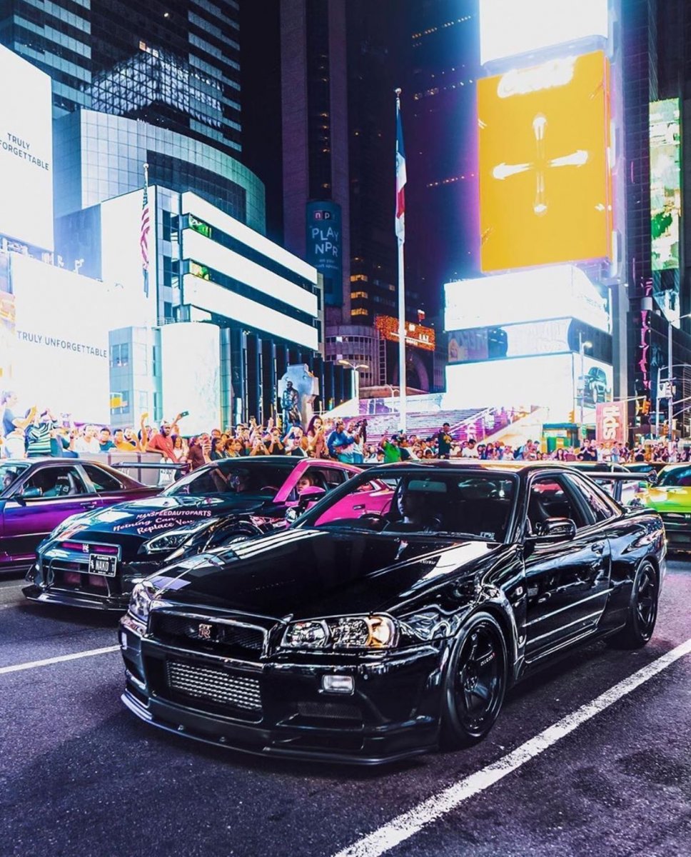 Nissan Skyline GTR r34 дрифт