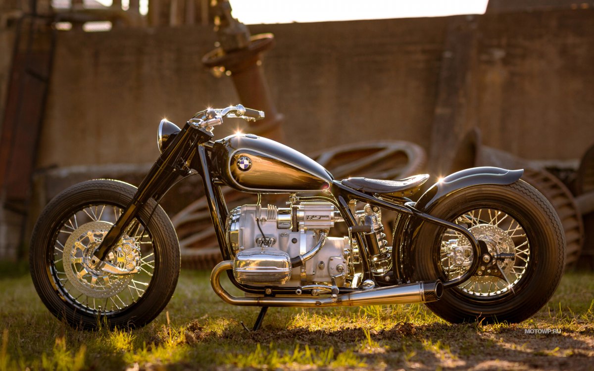 BMW r5 hommage