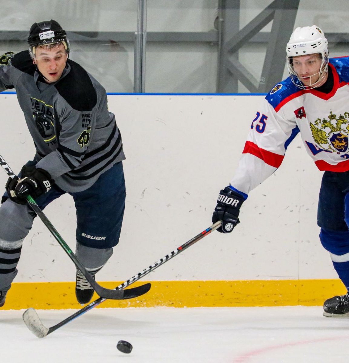 Офицерская хоккейная лига Москва