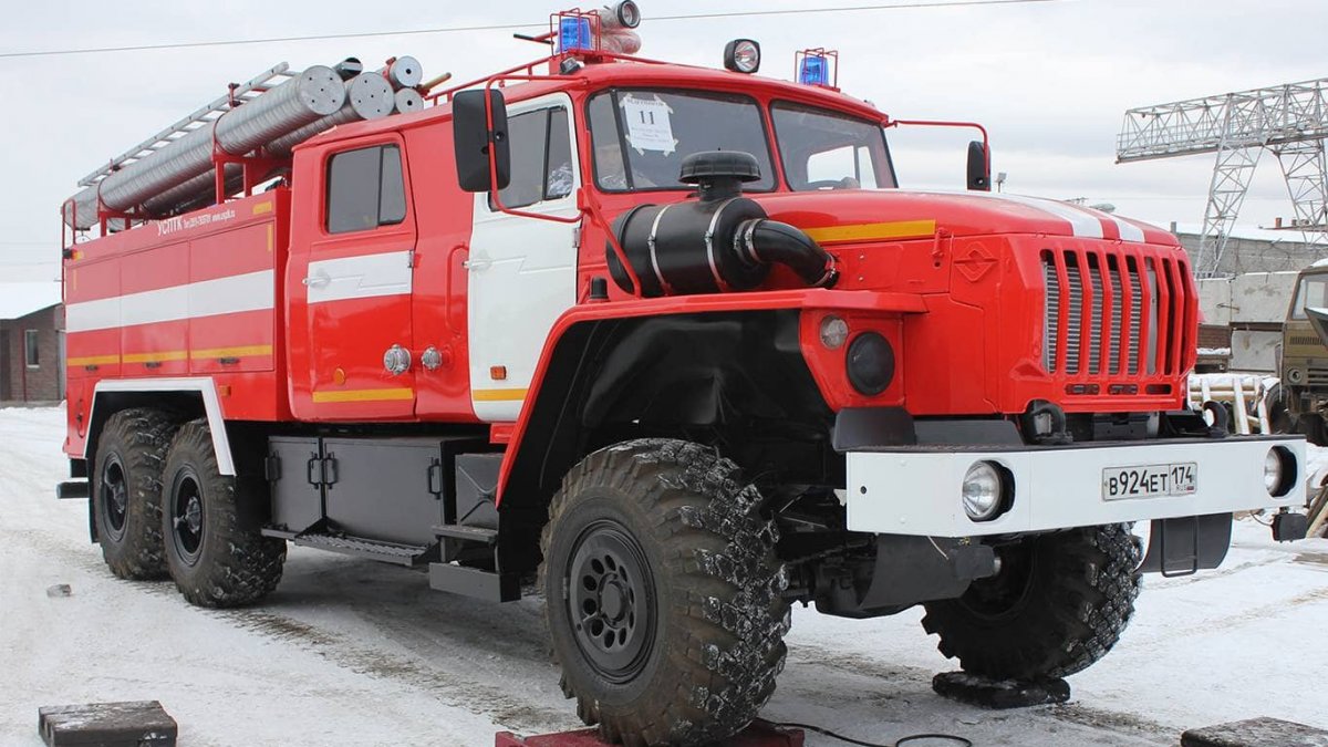 Пожарный автомобиль Урал 4320