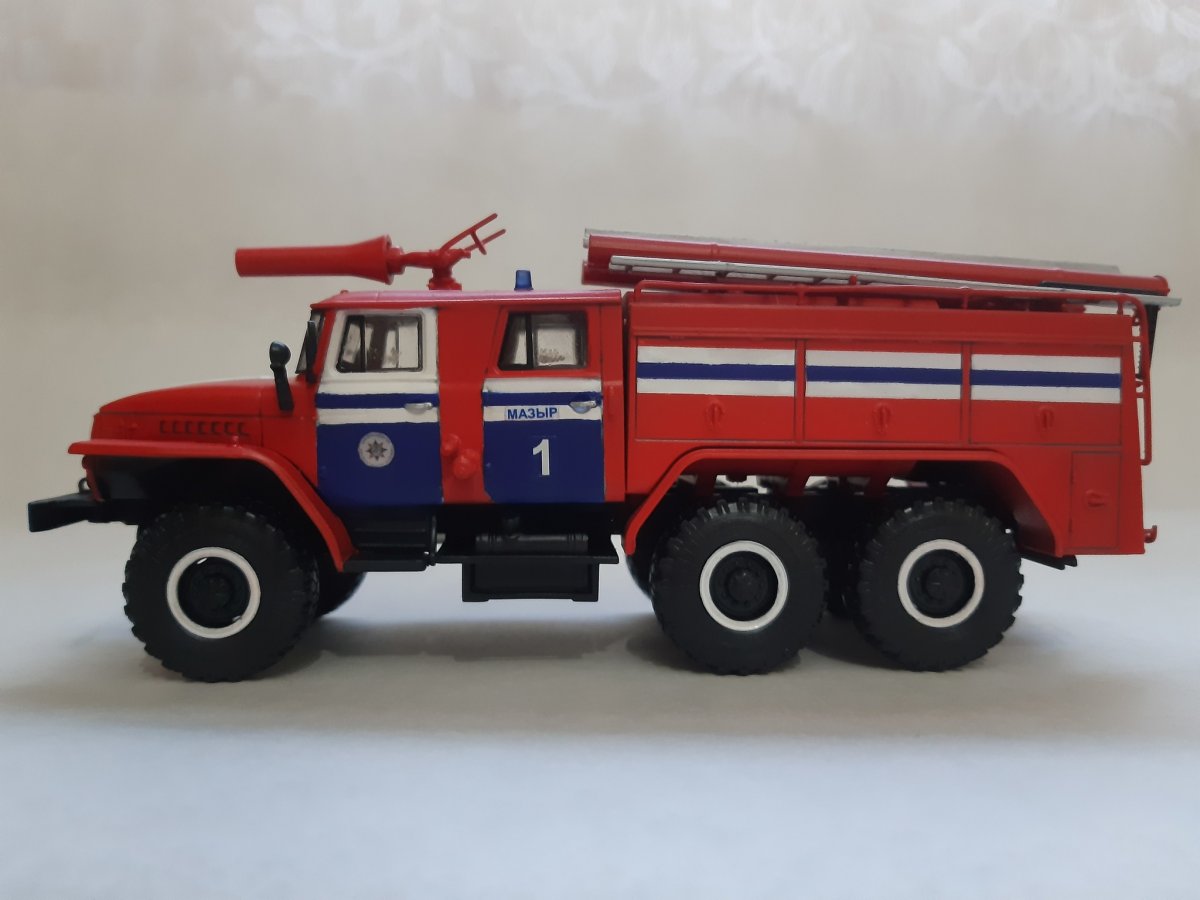 Пожарная машина Урал 4320