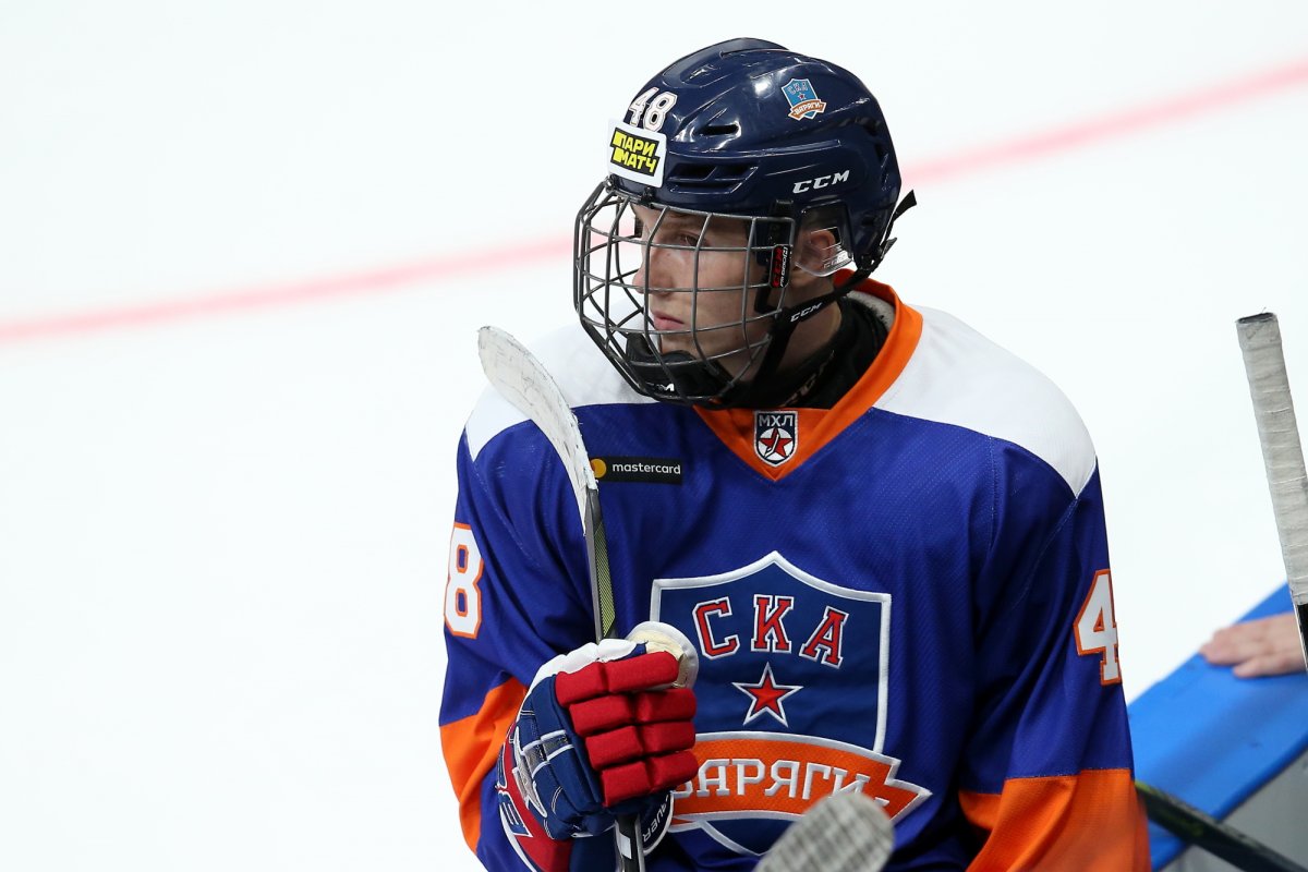 Андрей Кузьменко хоккеист