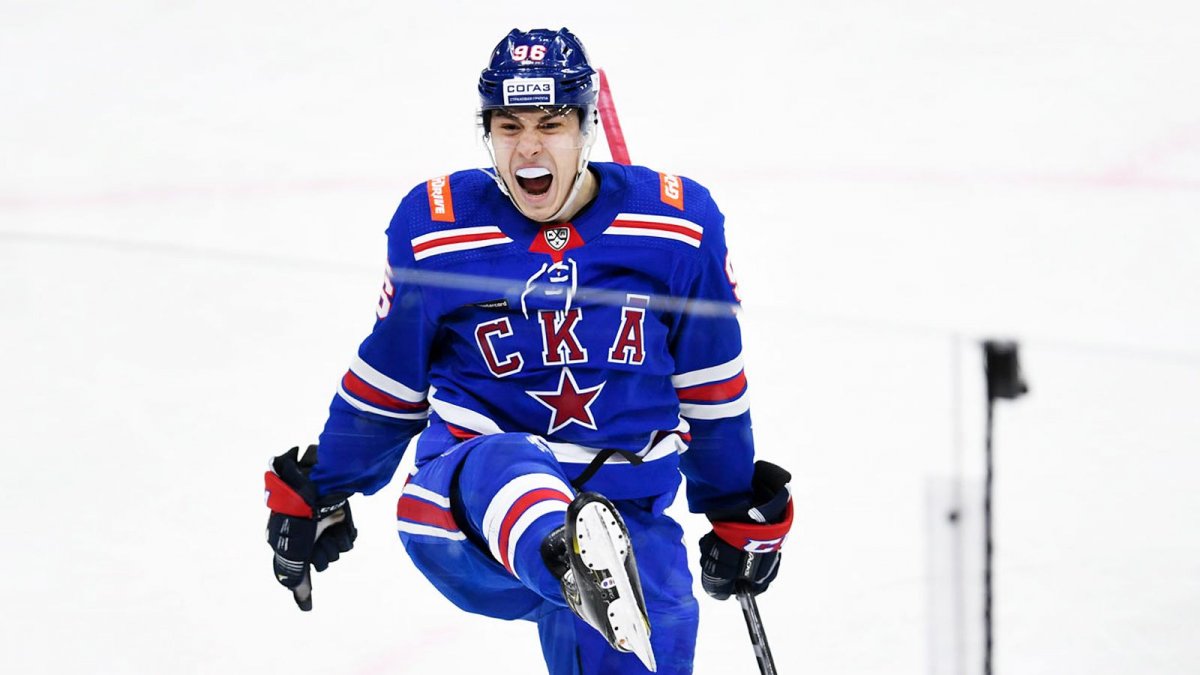 Андрей Кузьменко хоккеист на автограф сессия
