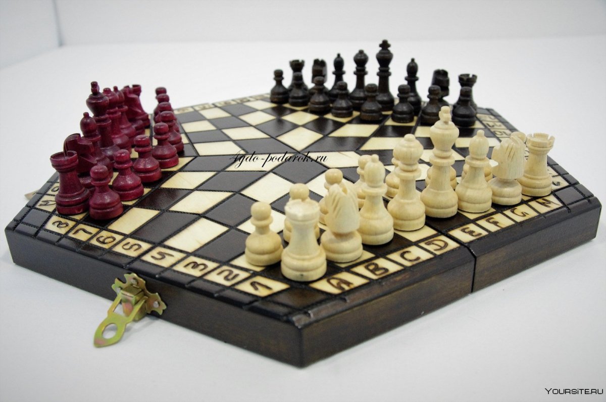 Шахматы на 3 игрока