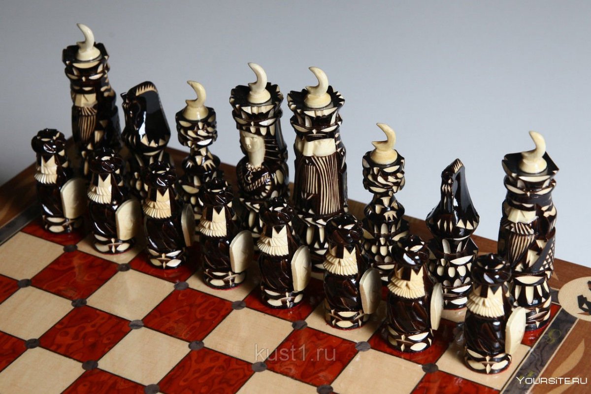 Удивительные шахматы