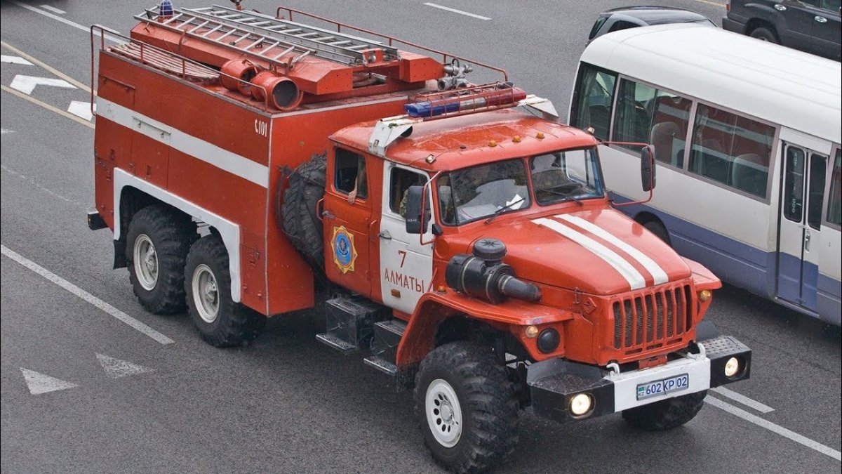 Пожарная машина МЧС