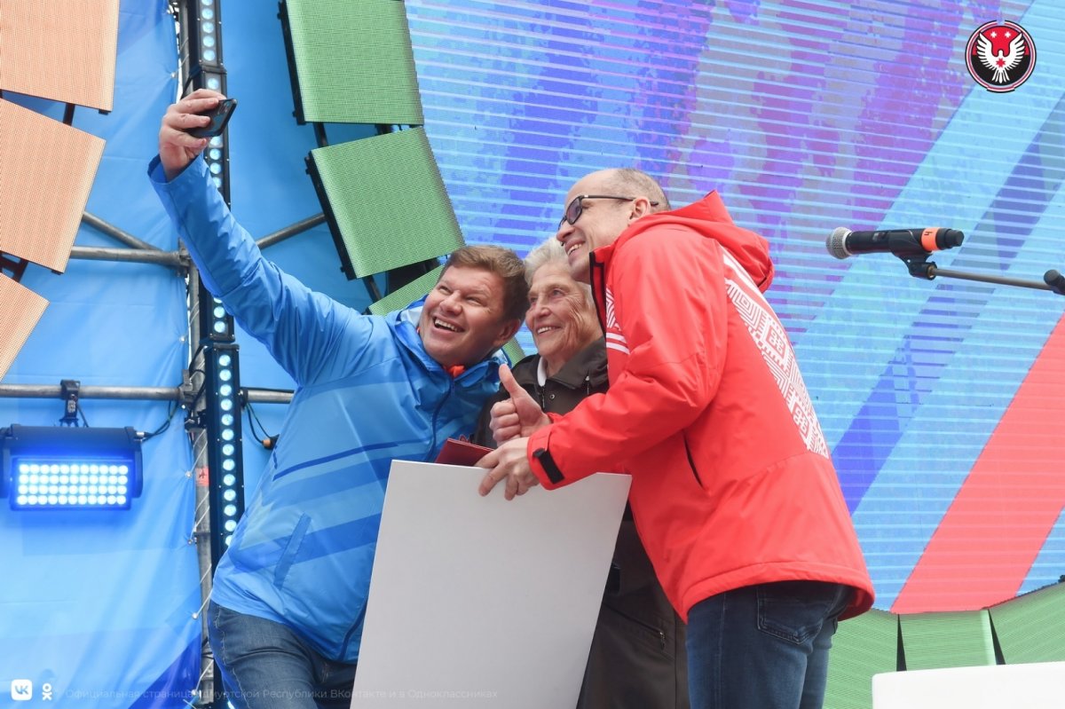 Дмитрий Губерниев