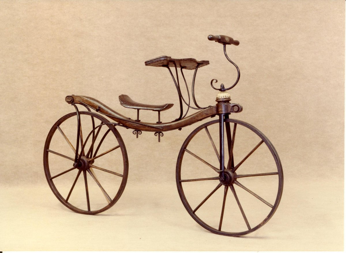 Первый велосипед 18 века