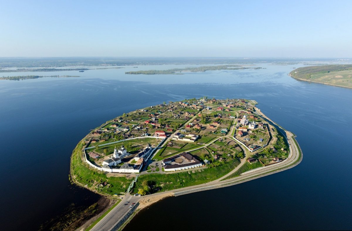 Остров град Свияжск природа