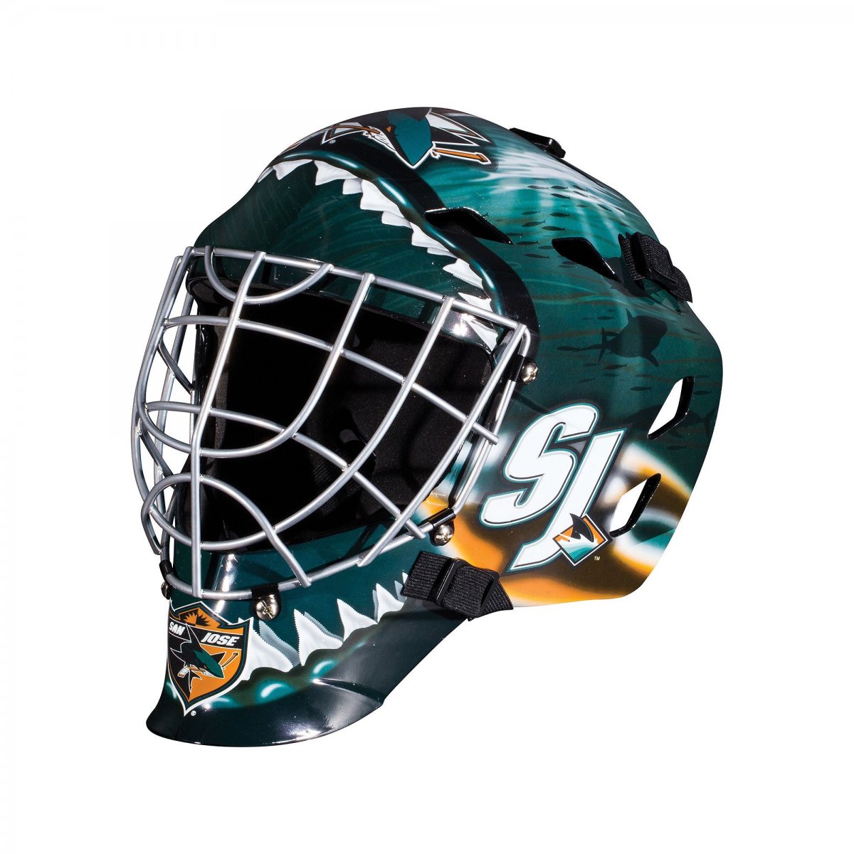Хоккейный шлем вратарский акула