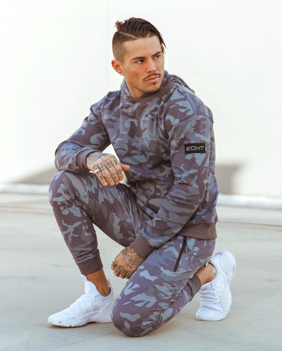 Камуфляжный спортивный костюм мужской adidas