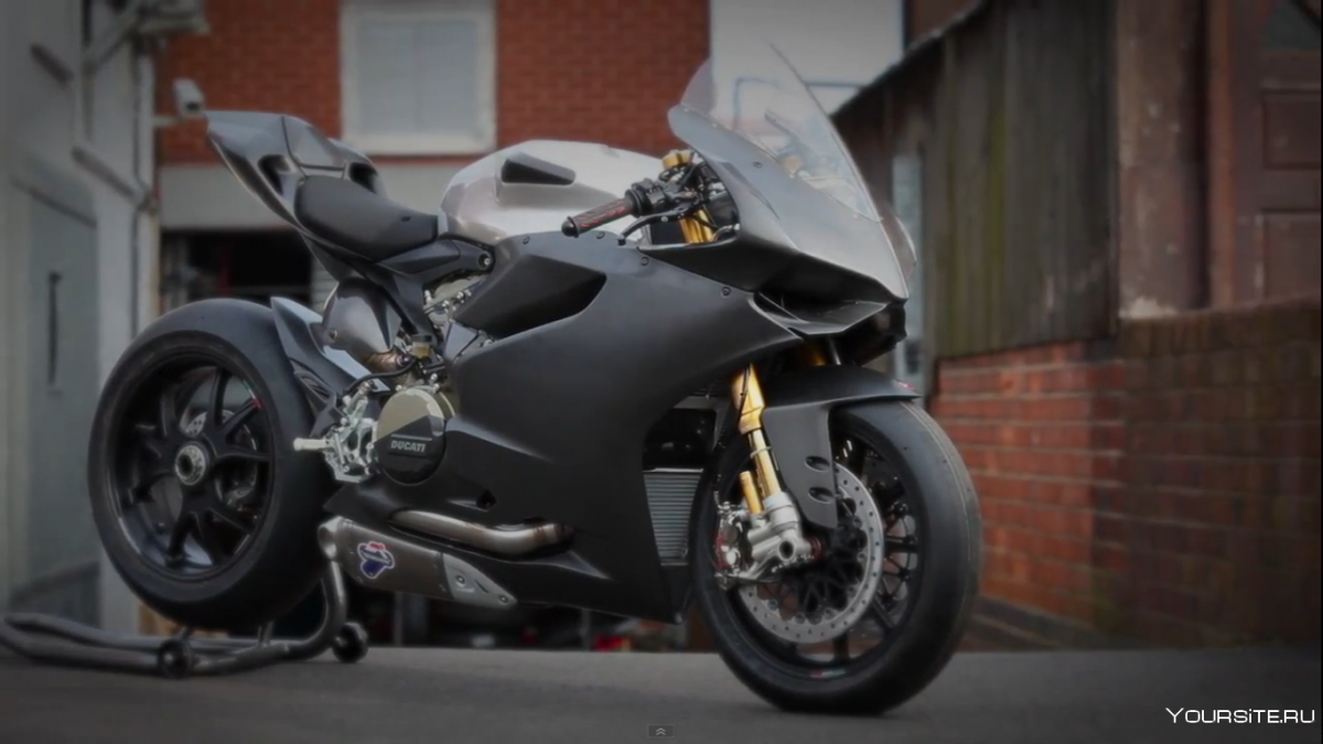 Ducati Panigale черный
