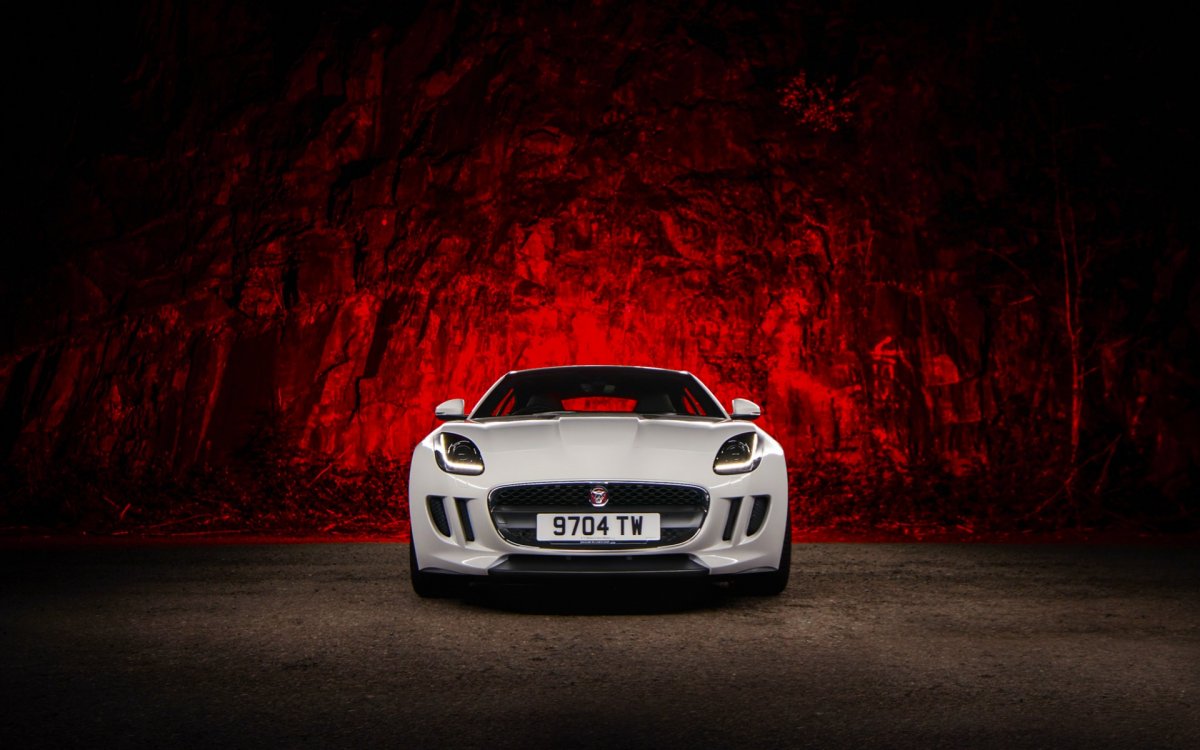 Jaguar f-Type White 4k