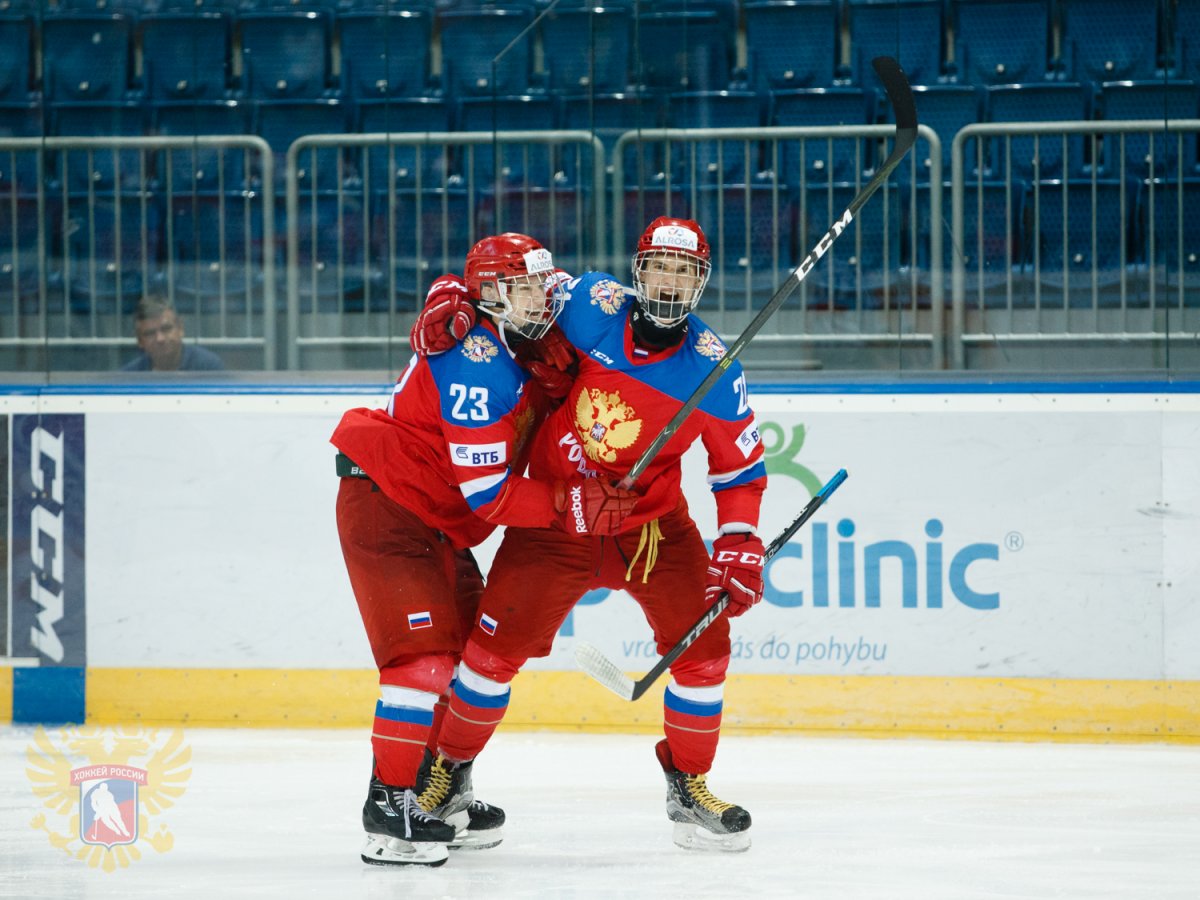 Александр Гуськов хоккеист