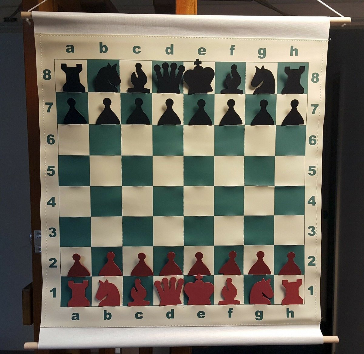 Шахматная доска фон
