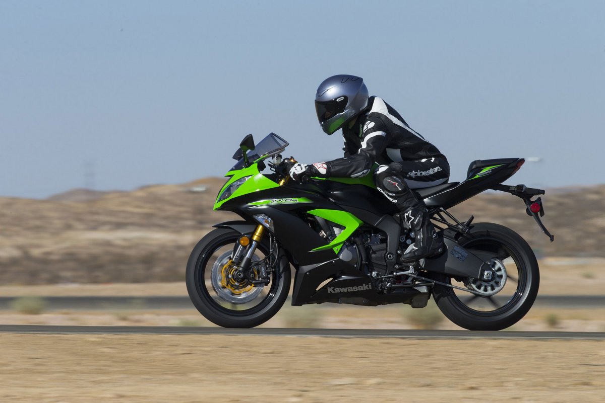 Мотоциклы Kawasaki Ninja zx6r