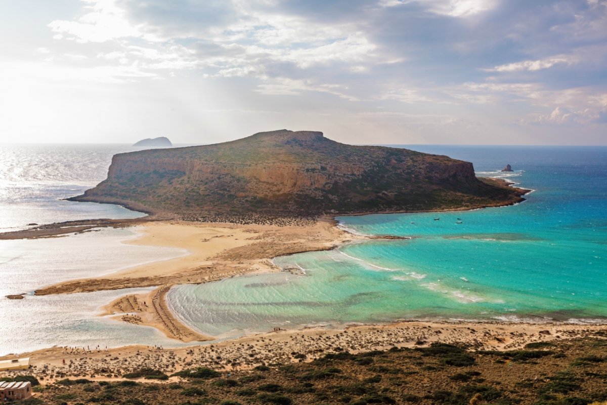 Греция фанарь на пляже Балос