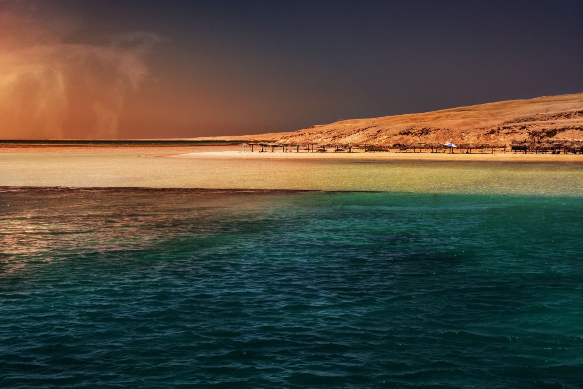 Оранжевый остров Египет