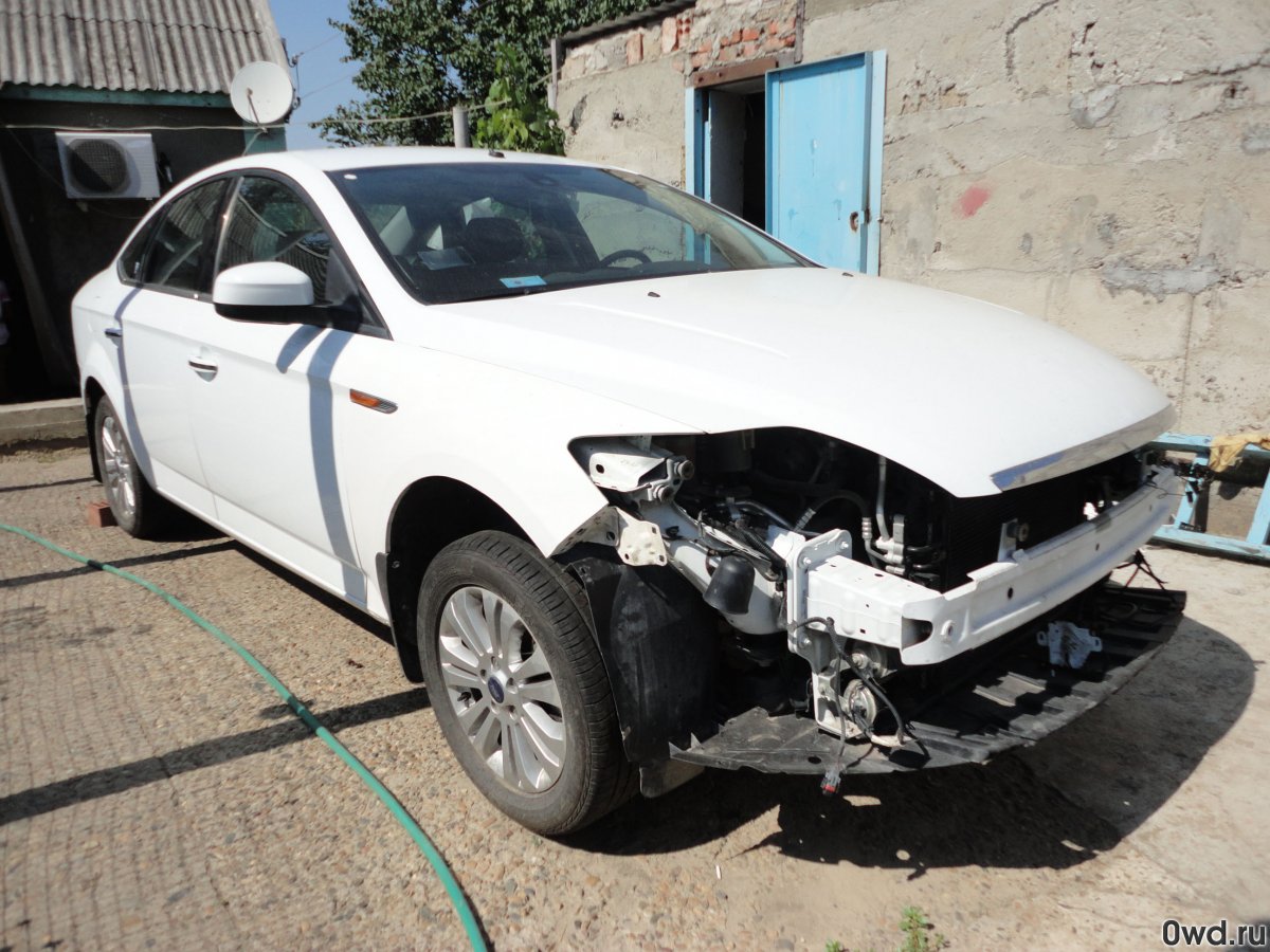 Лада Гранта лифтбек битая