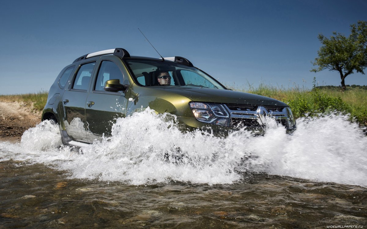 Renault Duster 2020 в грязи