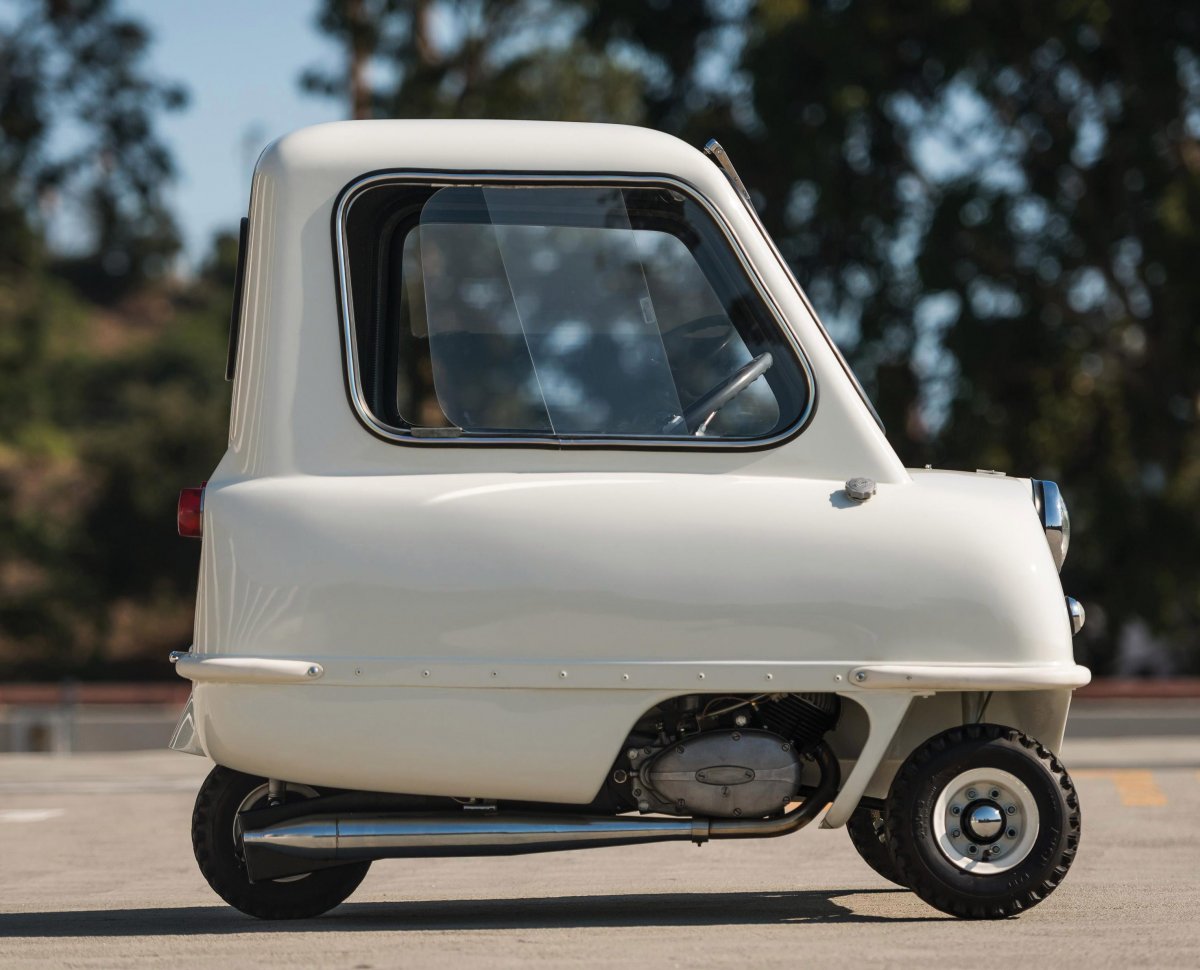 Трехколесный Peel p50