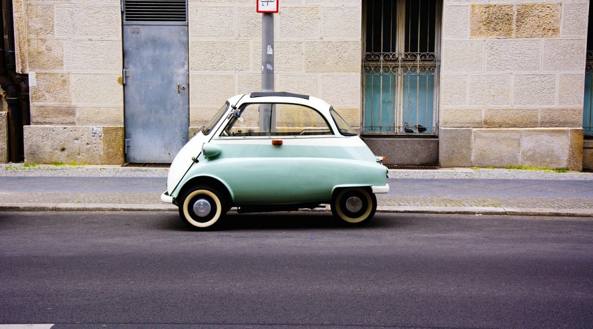 Самый маленький автомобиль в мире Peel p50