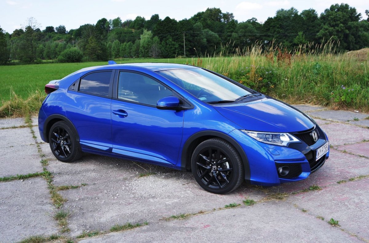 Honda Civic 1.8i-VTEC Sport