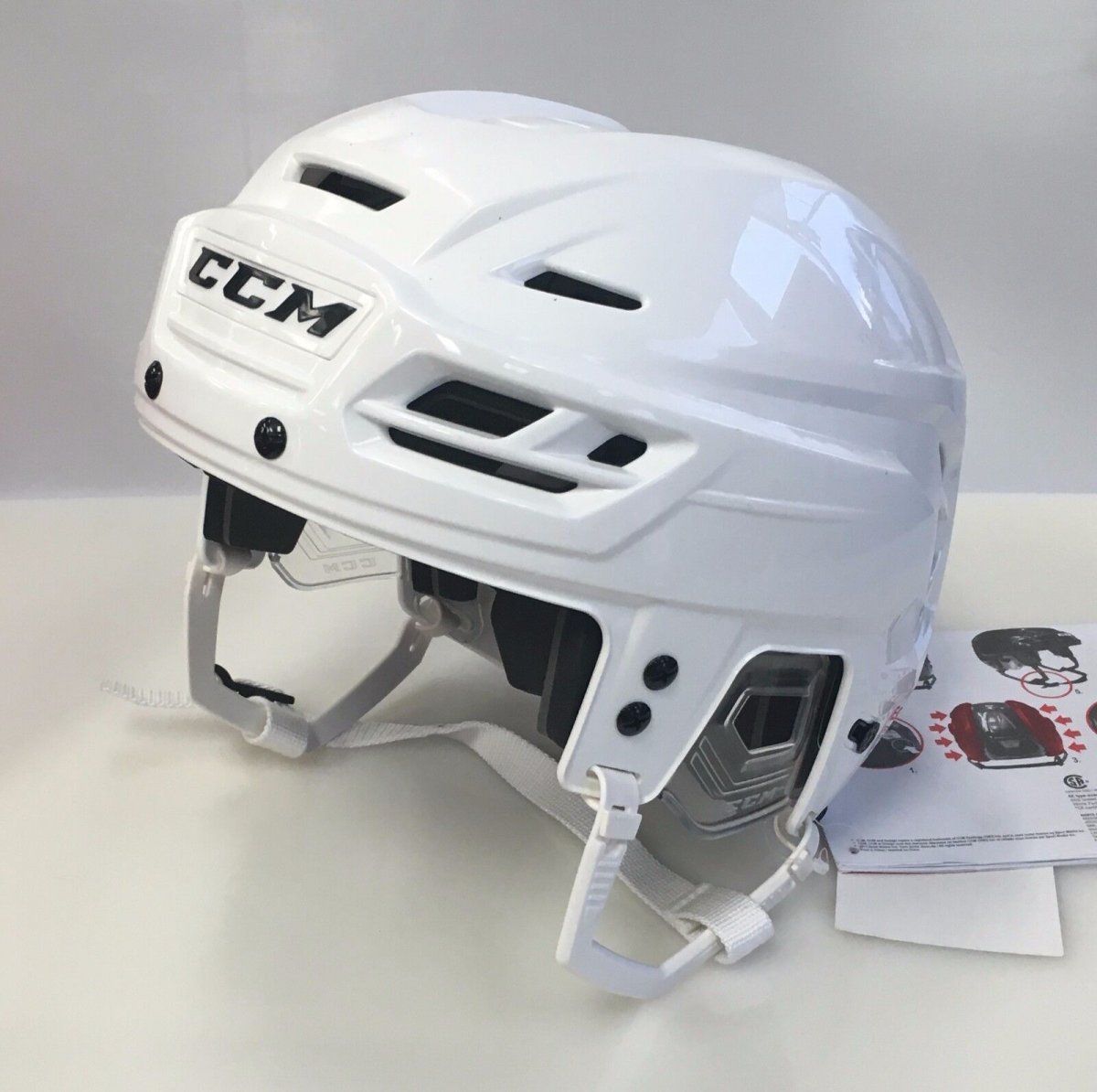 Хоккейный шлем ССМ 710 Tacks