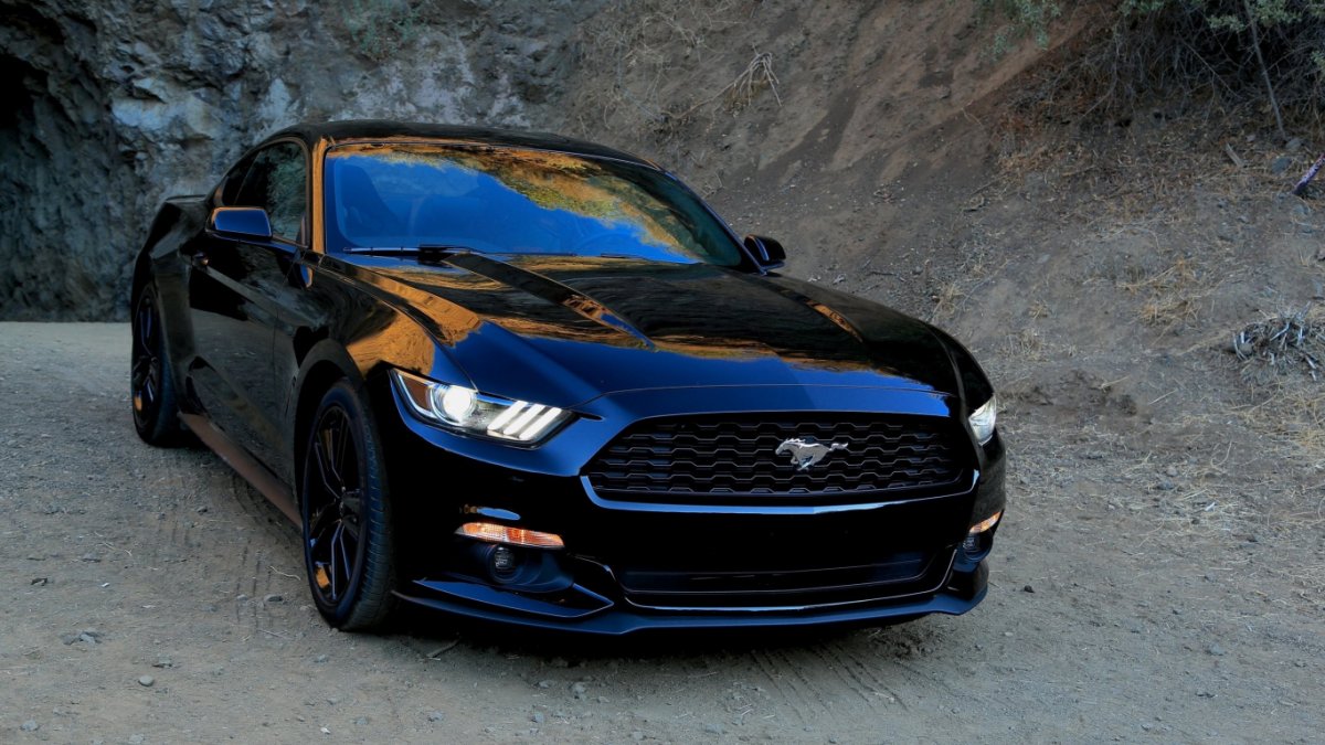 Ford Mustang gt 550