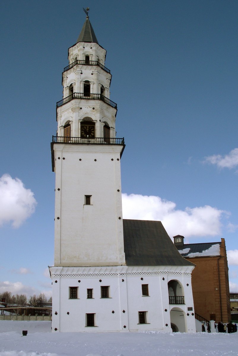 Демидовская башня в Екатеринбурге