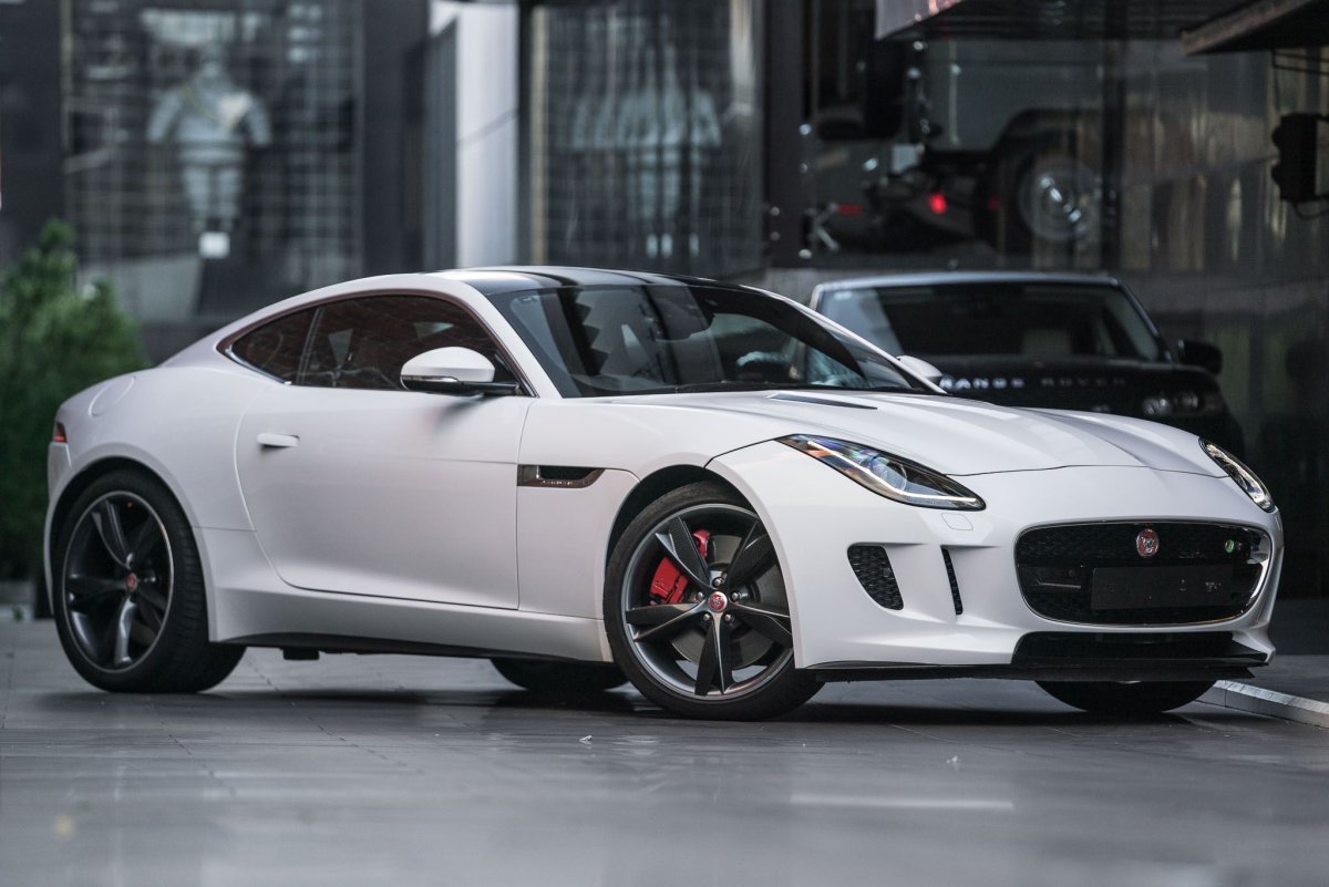 F Type x152