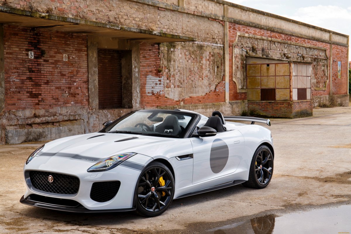 Jaguar f-Type светлый