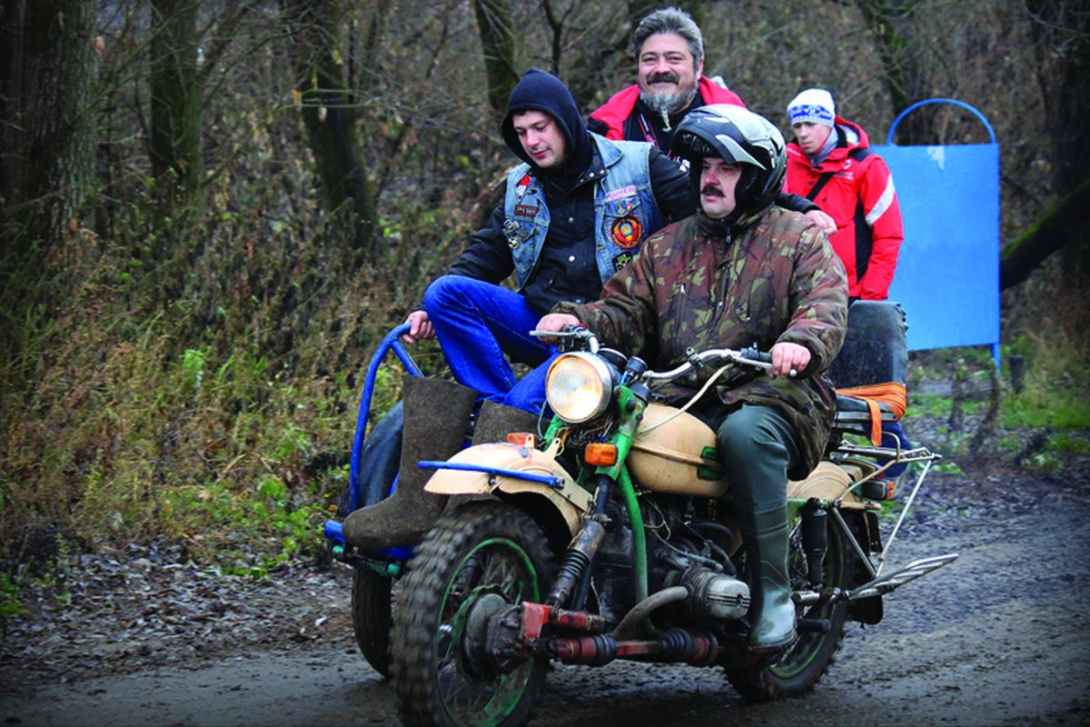 Мотоцикл Урал полный привод