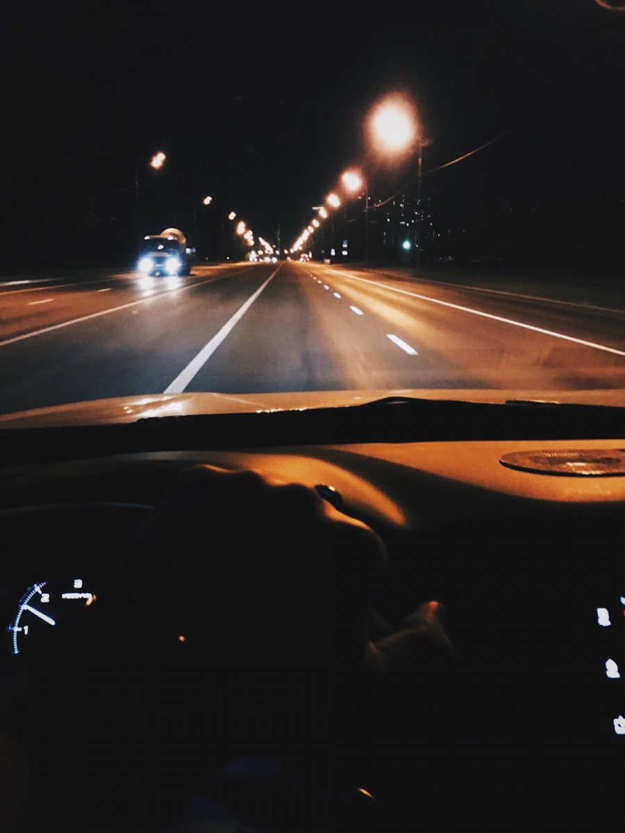 Ночной вид из машины