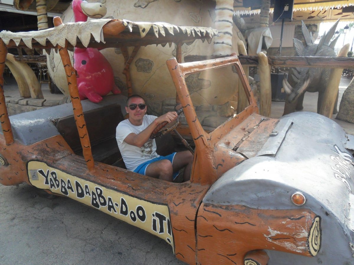 Машина Флинстоунов в реальности