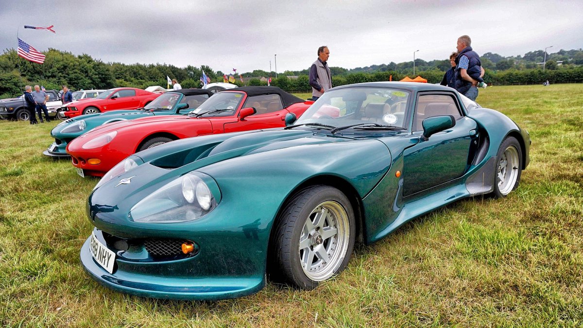 Marcos Mantis gt3