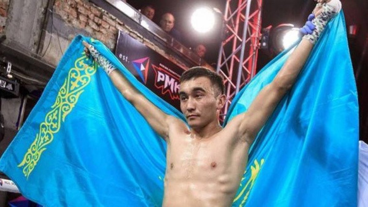 Камшыбек Кункабаев боксер