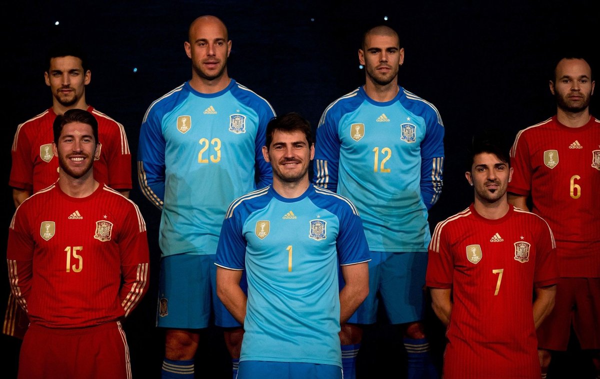 Форма сборной Испании Casillas
