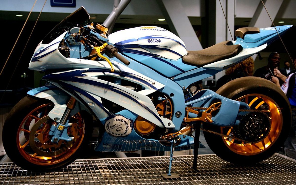 Yamaha r6 Вилли