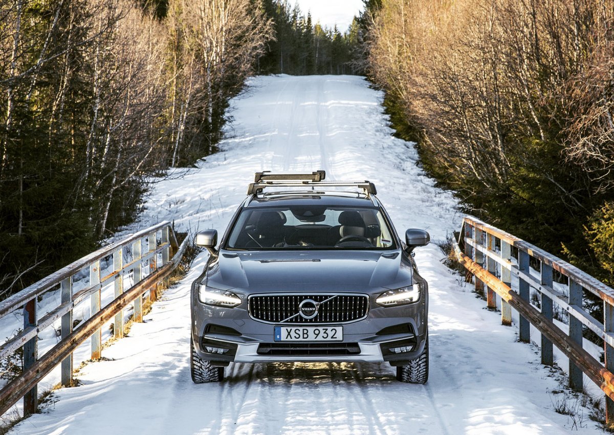 Volvo v90 Cross Country 2020