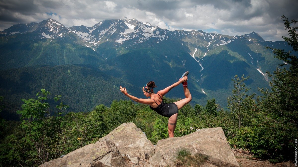 Йога в горах