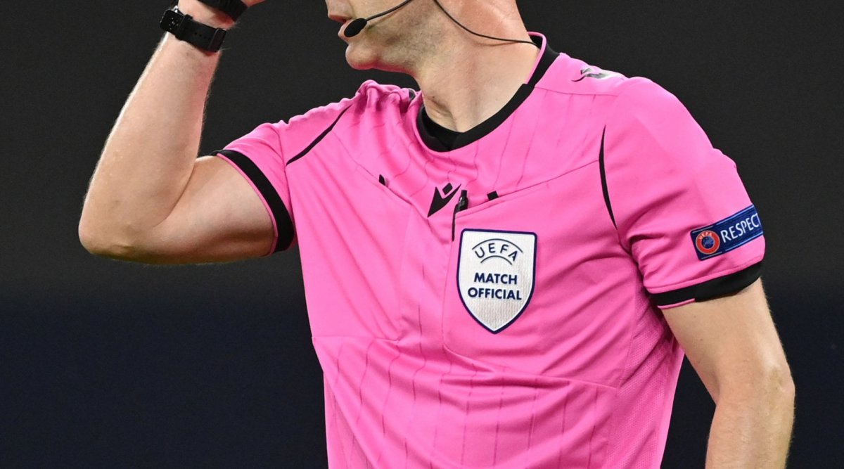 Mike Dean referee