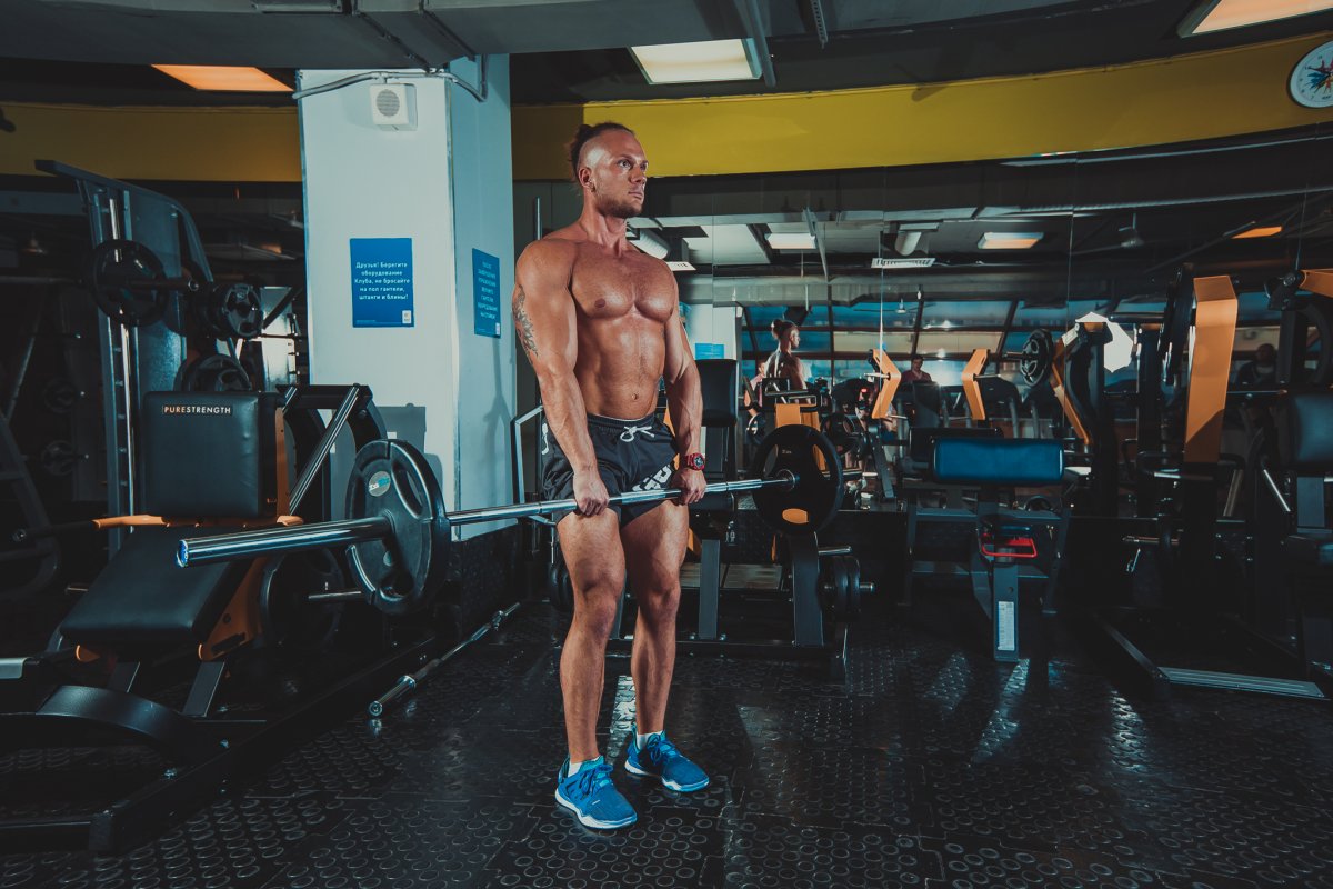 Становая тяга сумо