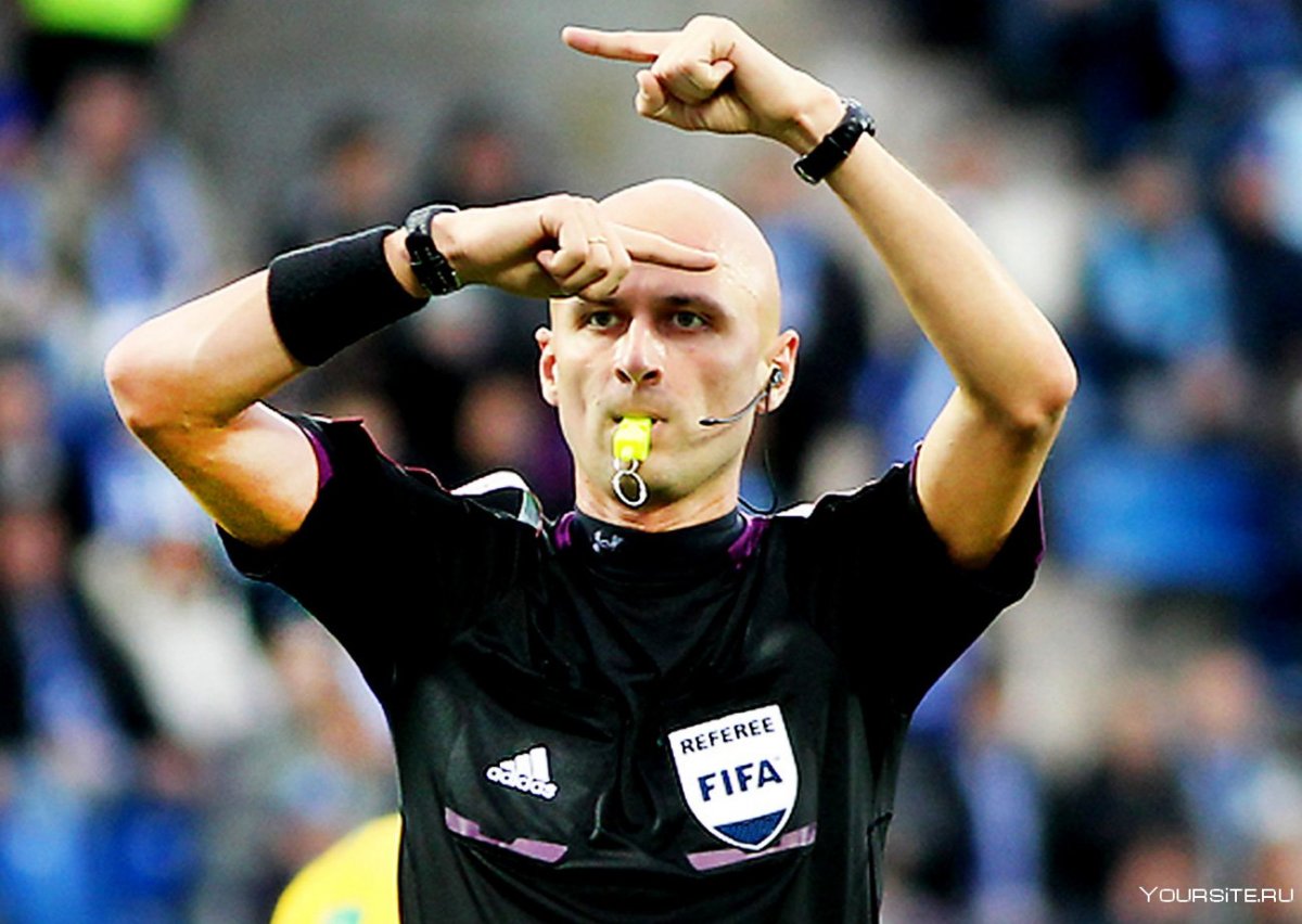 Рефери Чакер