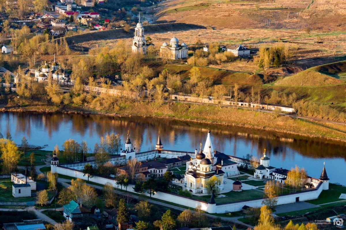 Старица город в Тверской области