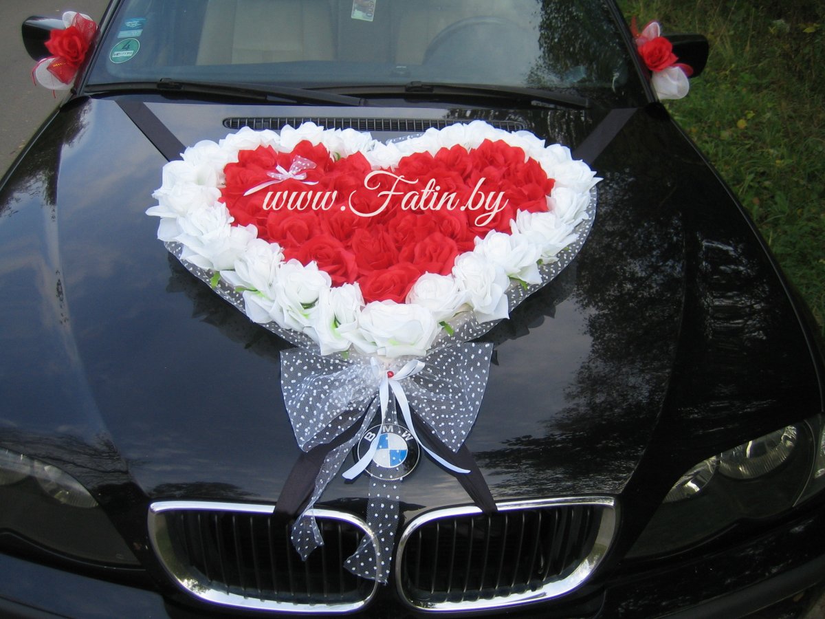 Украшение машины свадьба сердечко