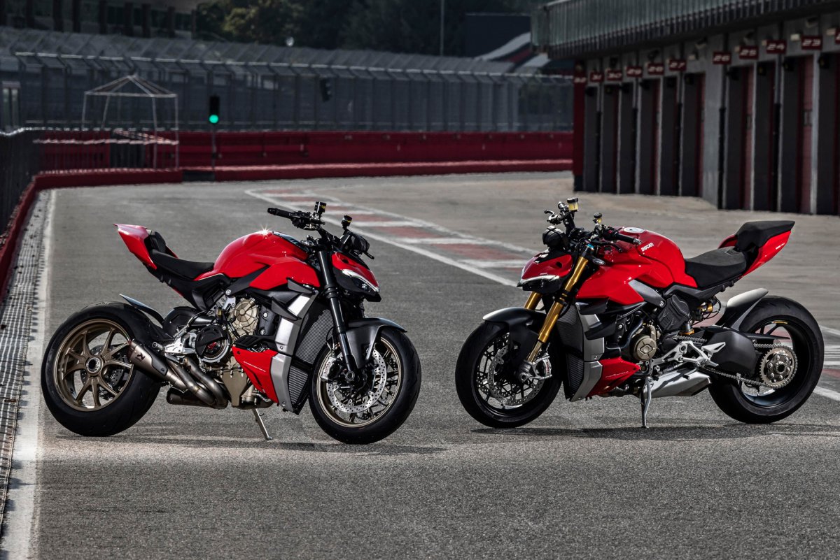 Ducati Streetfighter v4 2020