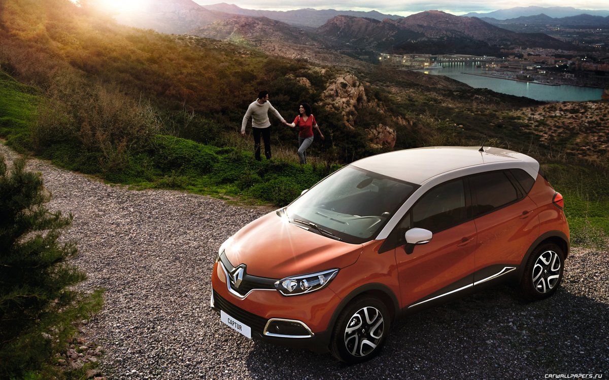 Машина Renault Captur