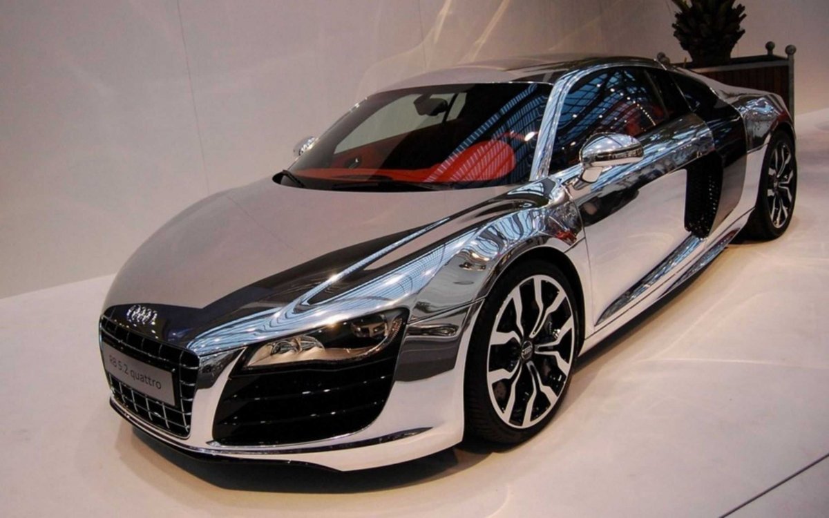 Audi r8 Chrome