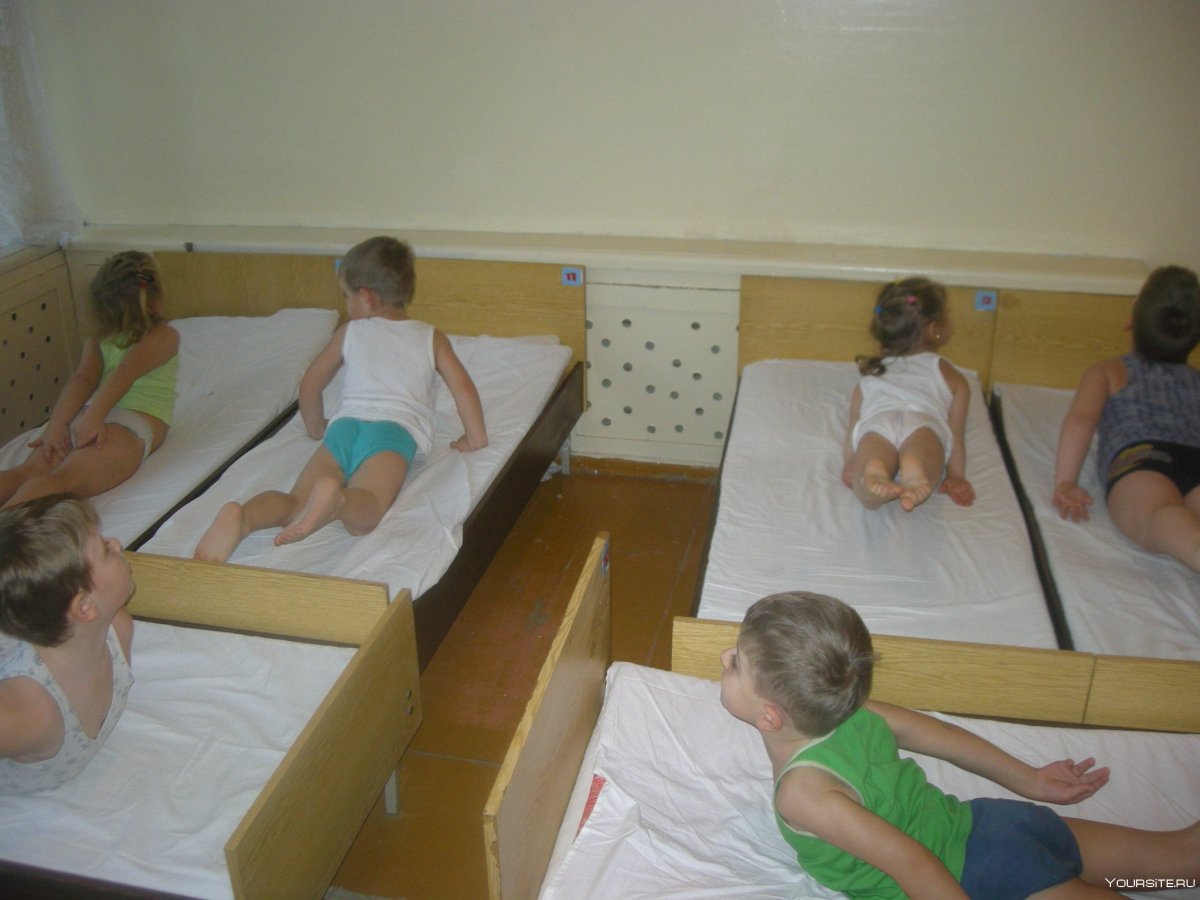 Гимнастика после сна для детей в детском саду картотека
